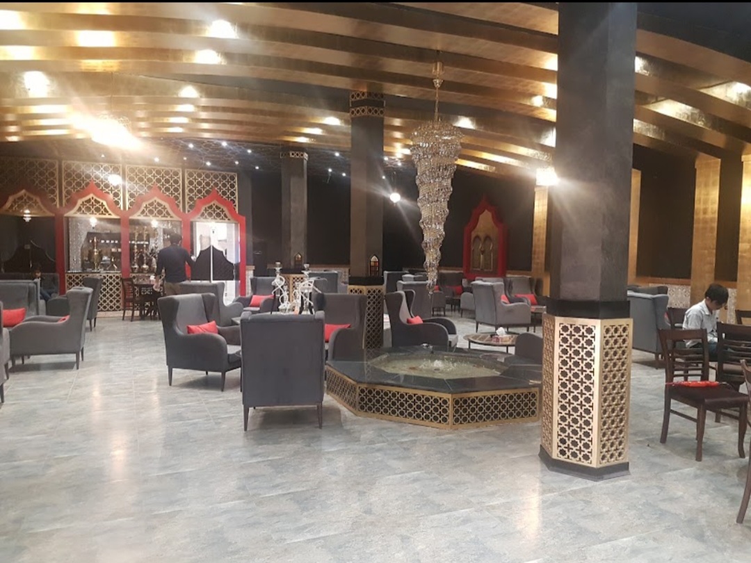 کافه رستوران سولان